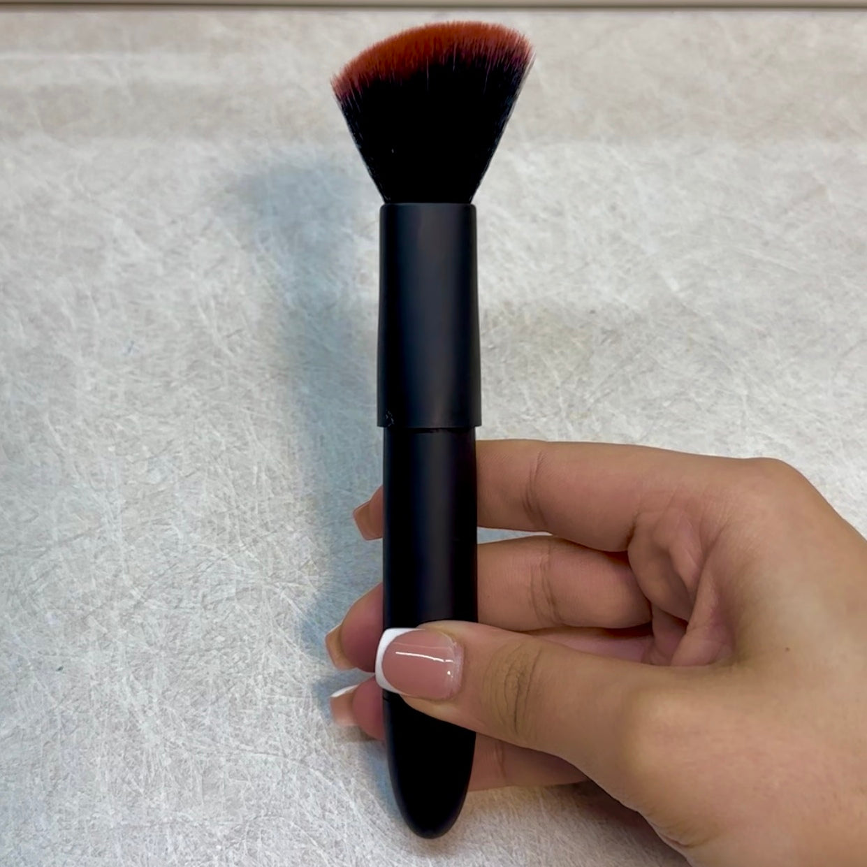 Makeup Bullet Brush vibrator - delicacycosmetics